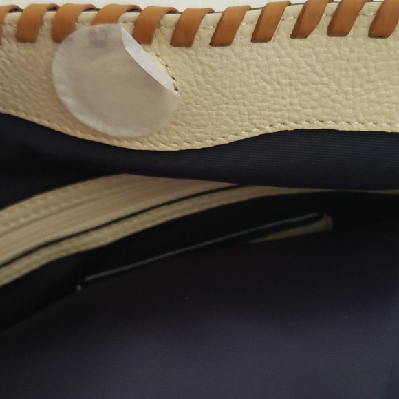 Cole Haan NEW Brynn Leather Shoulder Bag Large NWT Ivory - Picture 8 of 16